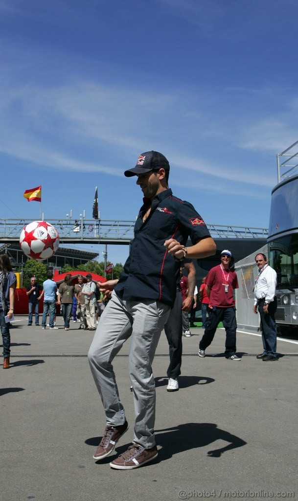 GP SPAGNA, 19.05.2011- Jaime Alguersuari (SPA), Scuderia Toro Rosso, STR6