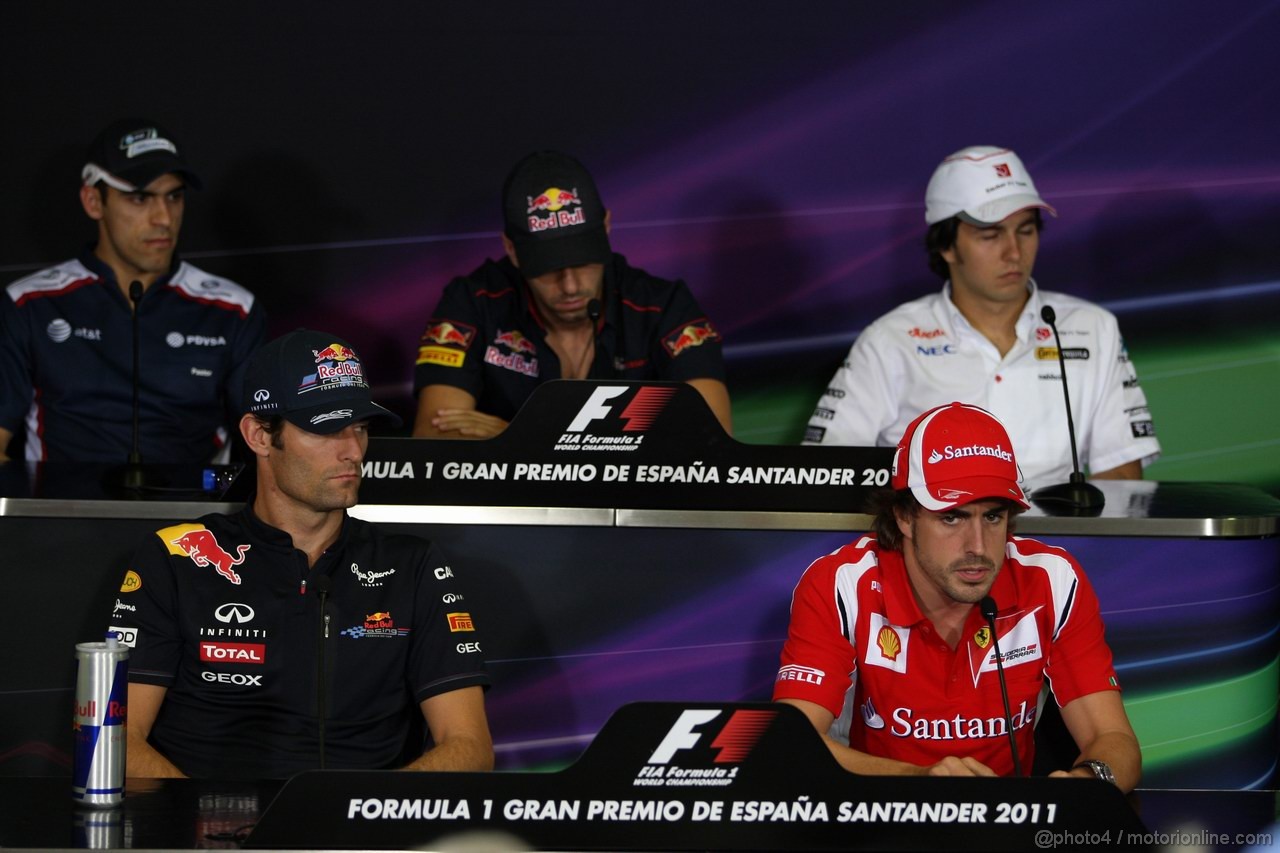 GP SPAGNA, 19.05.2011- Pastor Maldonado (VEN), Williams FW33, Jaime Alguersuari (SPA), Scuderia Toro Rosso, STR6, Sergio Pérez (MEX), Sauber F1 Team C30, Mark Webber (AUS), Red Bull Racing, RB7 e Fernando Alonso (ESP), Ferrari, F-150 Italia