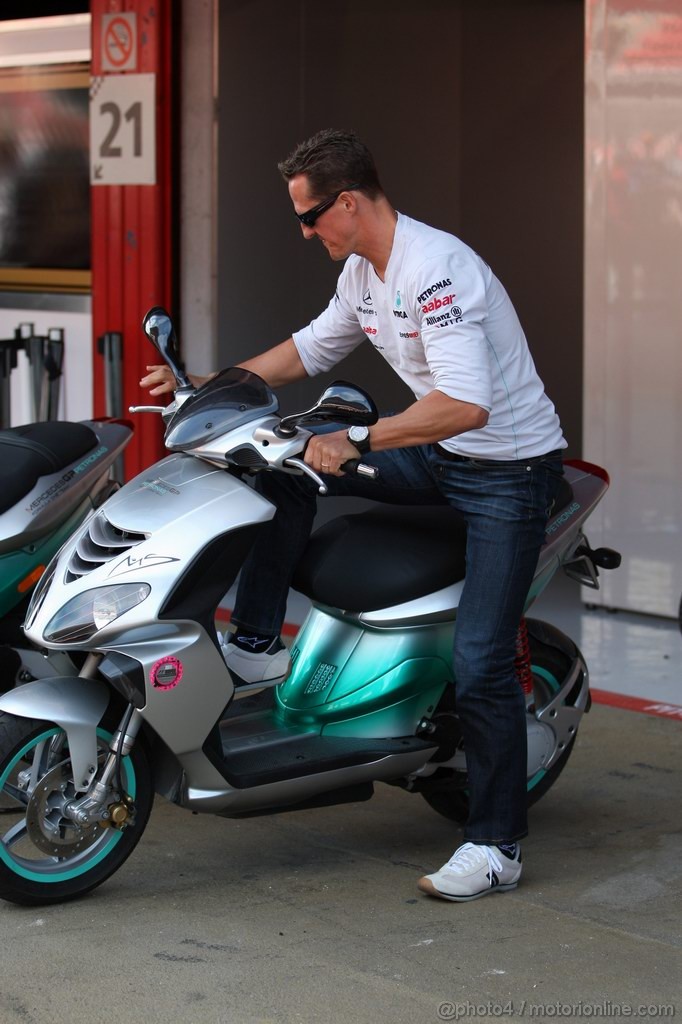 GP SPAGNA, 19.05.2011- Michael Schumacher (GER), Mercedes GP Petronas F1 Team, MGP W02