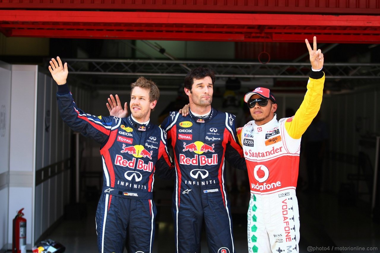 GP SPAGNA, 21.05.2011- Qualifiche, Mark Webber (AUS), Red Bull Racing, RB7 pole position, Sebastian Vettel (GER), Red Bull Racing, RB7 secondo e Lewis Hamilton (GBR), McLaren  Mercedes, MP4-26 