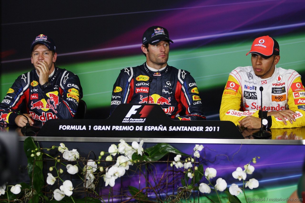 GP SPAGNA, 21.05.2011- Qualifiche, Conferenza Stampa, Sebastian Vettel (GER), Red Bull Racing, RB7 secondo, Mark Webber (AUS), Red Bull Racing, RB7 pole position e Lewis Hamilton (GBR), McLaren  Mercedes, MP4-26 terzo 