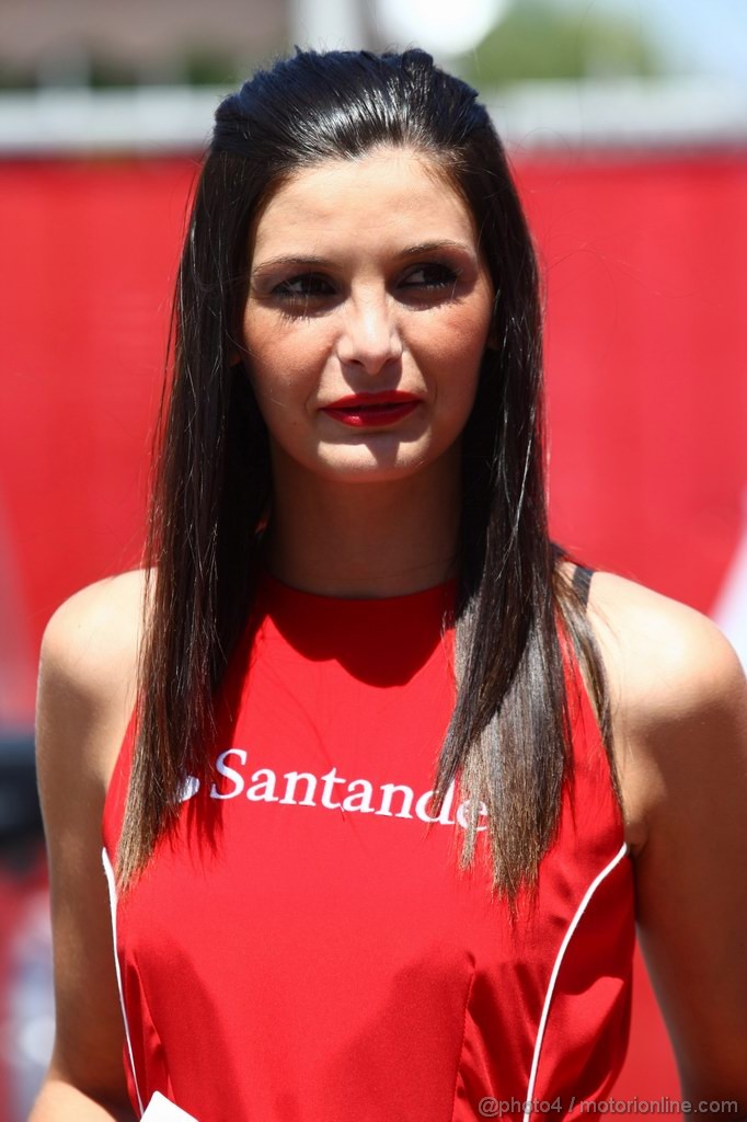 GP SPAGNA, 21.05.2011- griglia girl