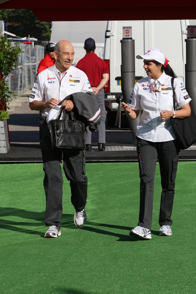 GP SPAGNA, 20.05.2011- Peter Sauber (SUI), Sauber F1 Team, Team Principal e Monisha Kaltenborn (AUT), Managing director Sauber F1 Team