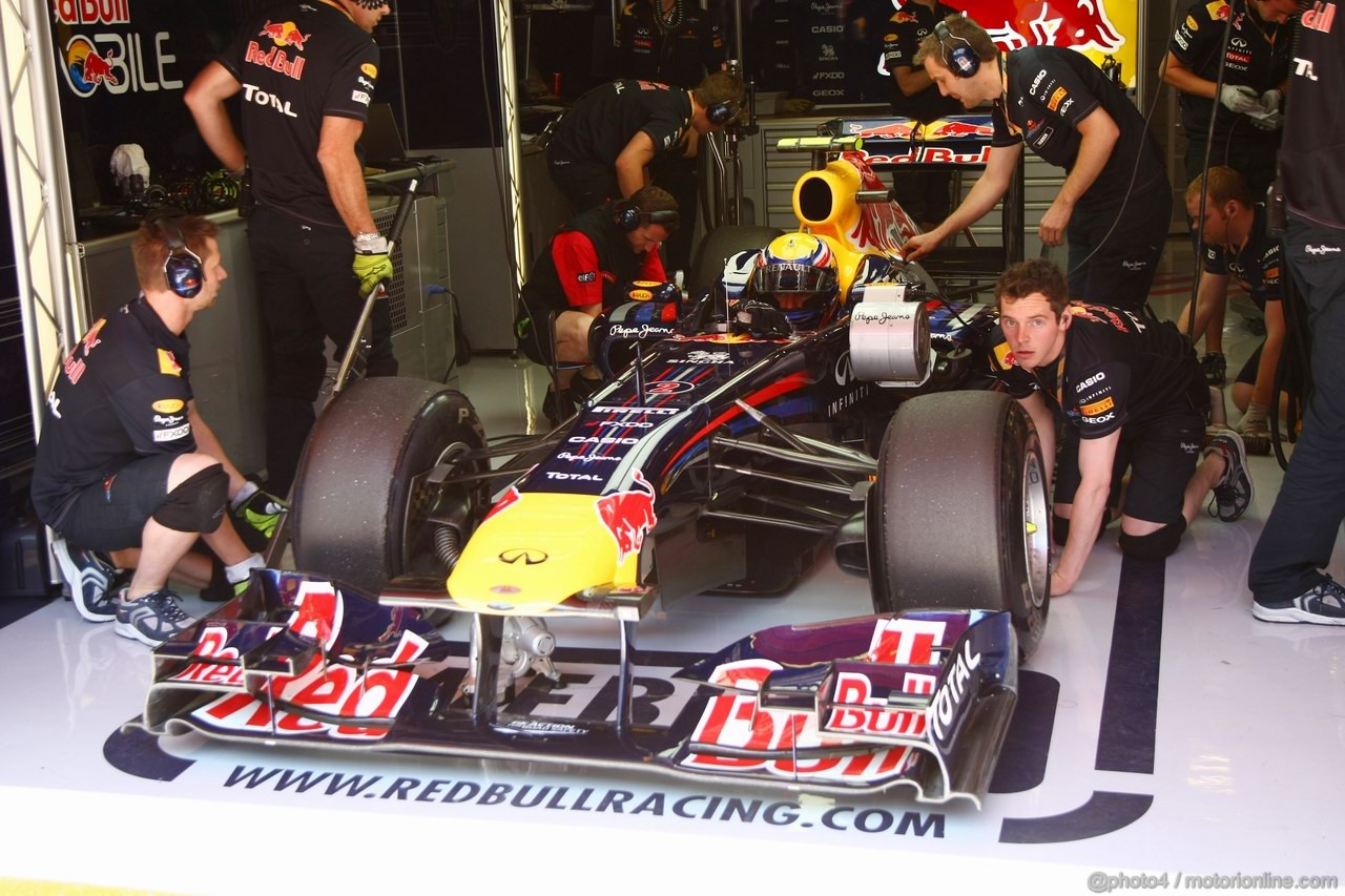 GP SPAGNA, 20.05.2011- Prove Libere 1, Venerdi', Mark Webber (AUS), Red Bull Racing, RB7 