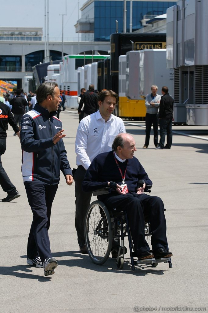 GP TURCHIA, 08.05.2011- Sam Michael (AUS) Williams Technical Director e Sir Frank Williams(gbr),Team Principal Williams F1 Team 