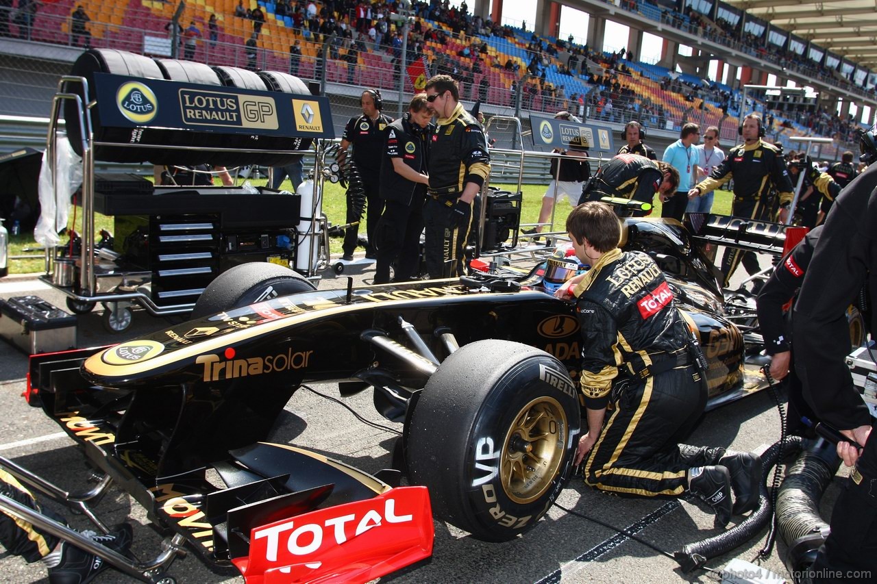 GP TURCHIA, 08.05.2011- Gara, Vitaly Petrov (RUS), Lotus Renault GP, R31 