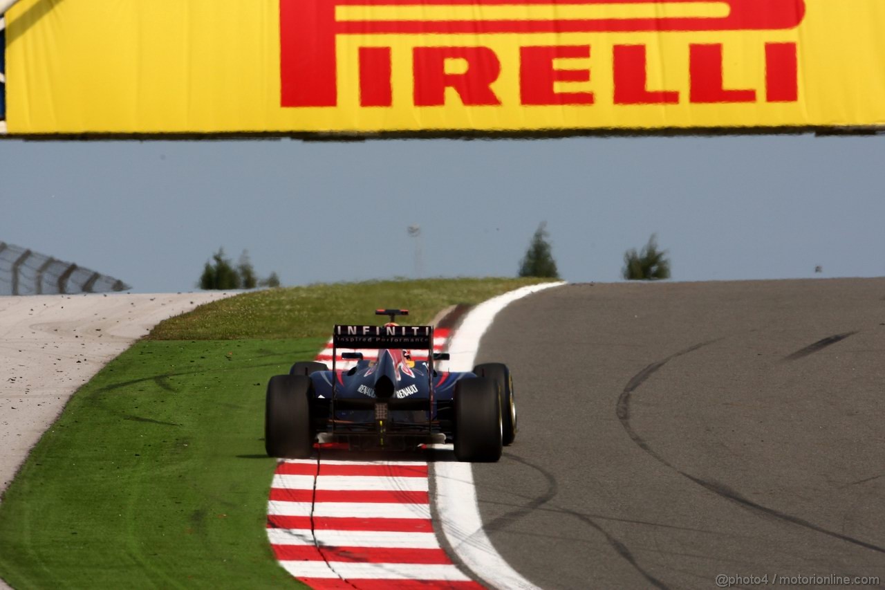 GP TURCHIA, 08.05.2011- Gara, Sebastian Vettel (GER), Red Bull Racing, RB7 