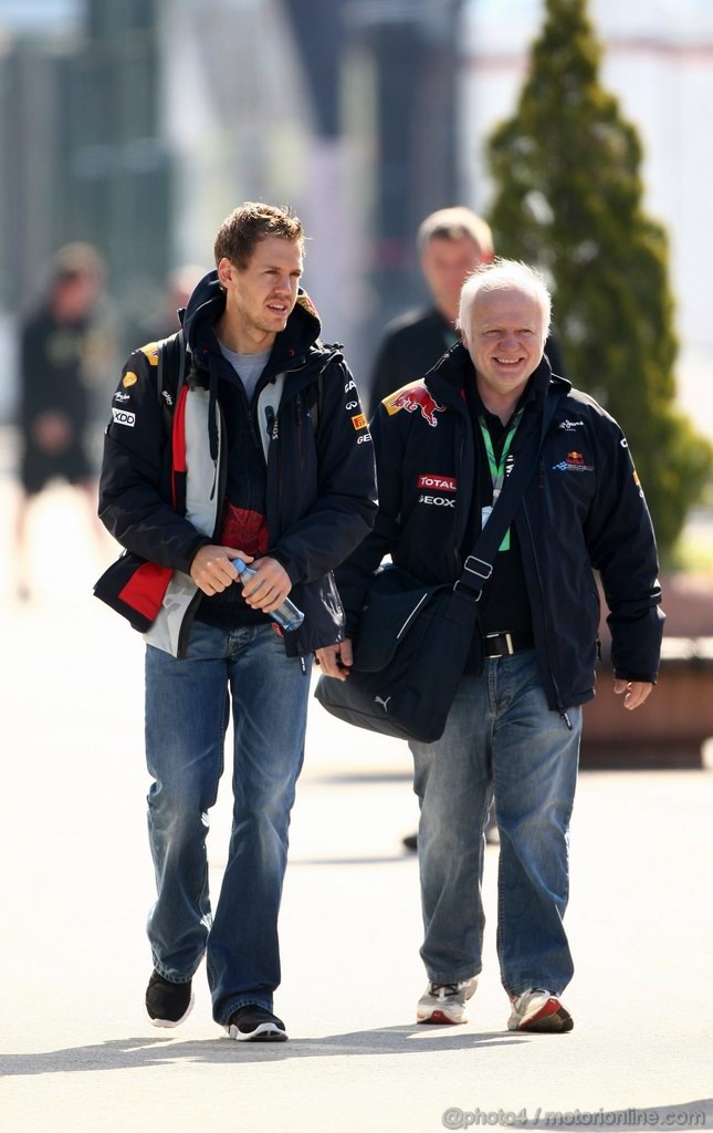 GP TURCHIA, 07.05.2011- Sebastian Vettel (GER), Red Bull Racing, RB7 e his father Norbert Vettel