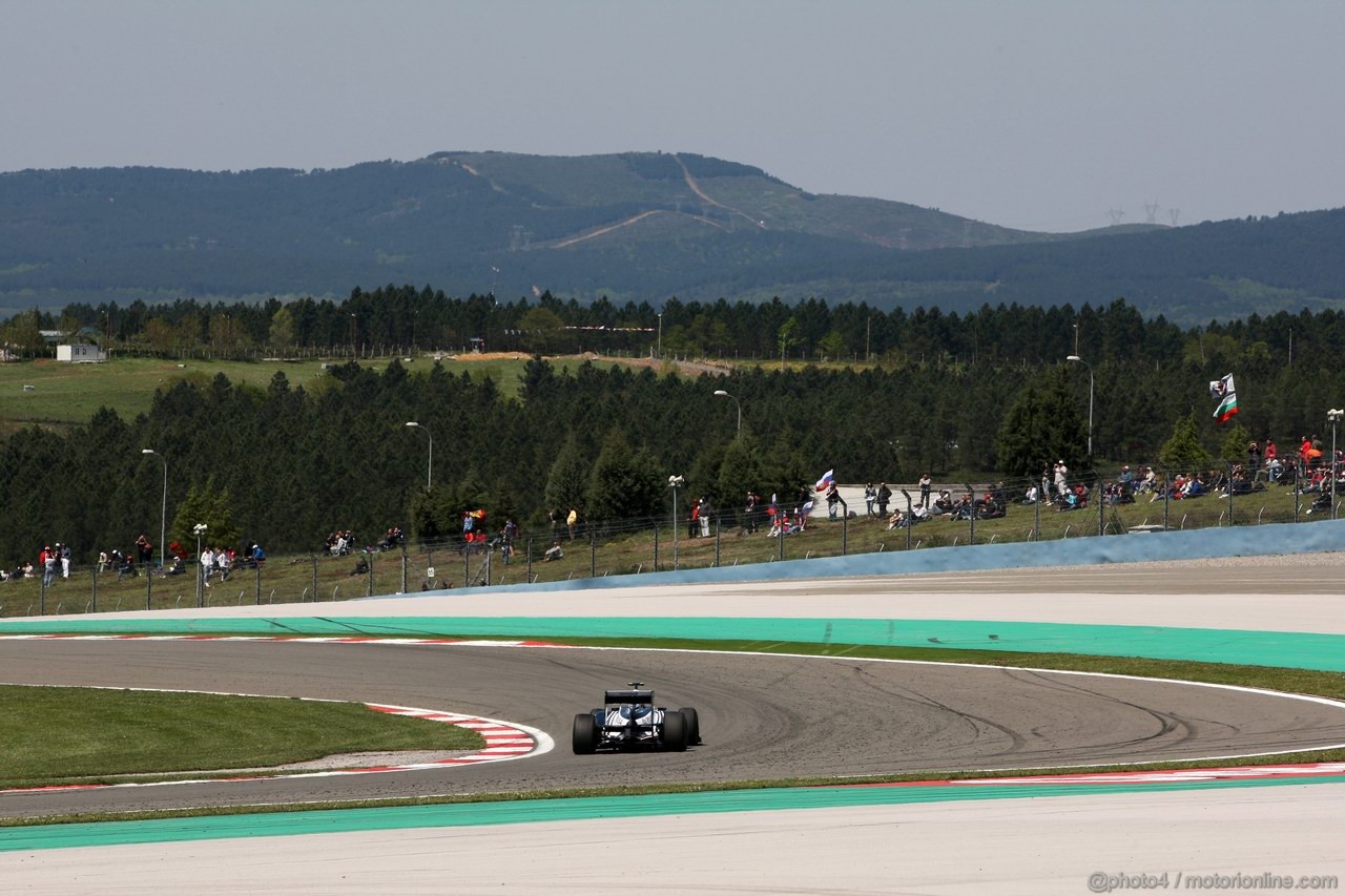 GP TURCHIA, 07.05.2011- Prove Libere 3, Sabato, Nico Rosberg (GER), Mercedes GP Petronas F1 Team, MGP W02 