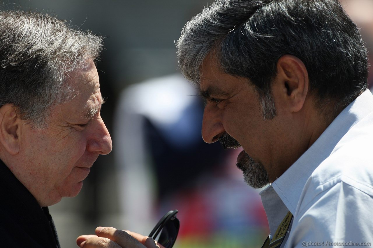 GP TURCHIA, 07.05.2011- Qualifiche, Jean Todt (FRA), President FIA e the father of Karun Chandhok (IND), Test Driver, Team Lotus, TL11  