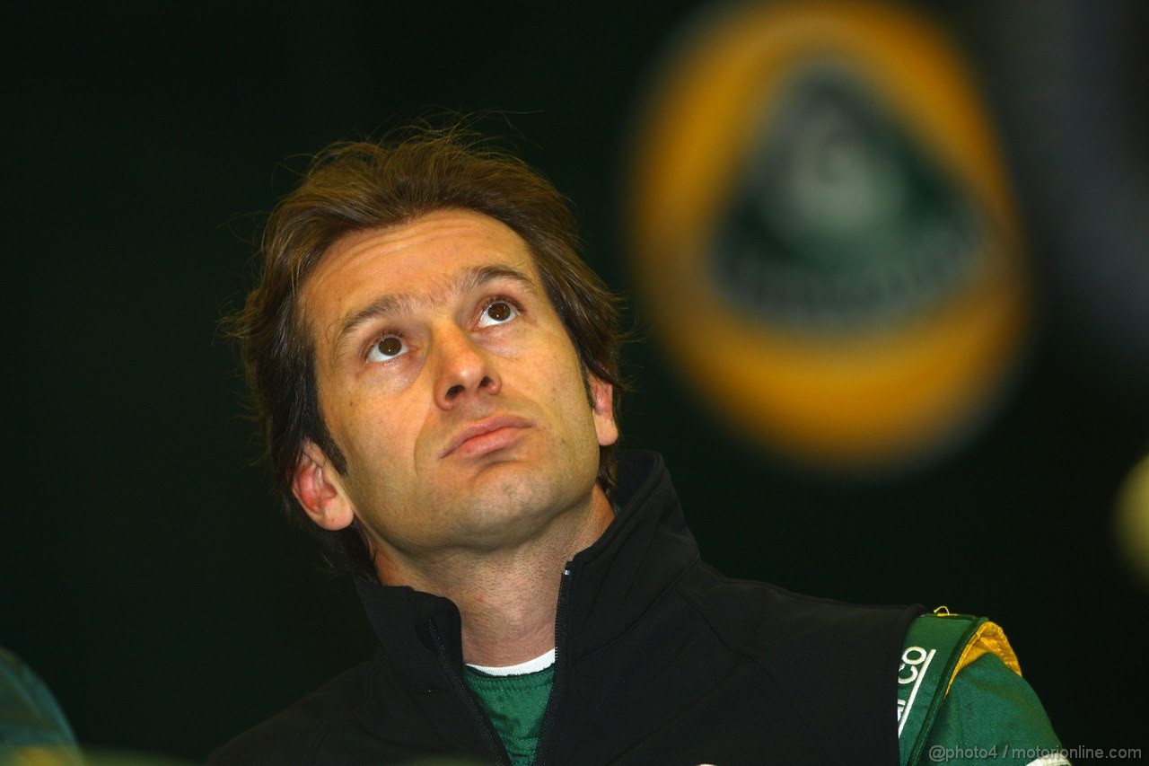 GP TURCHIA, 06.05.2011- Prove Libere 1, Venerdi', Jarno Trulli (ITA), Team Lotus, TL11 