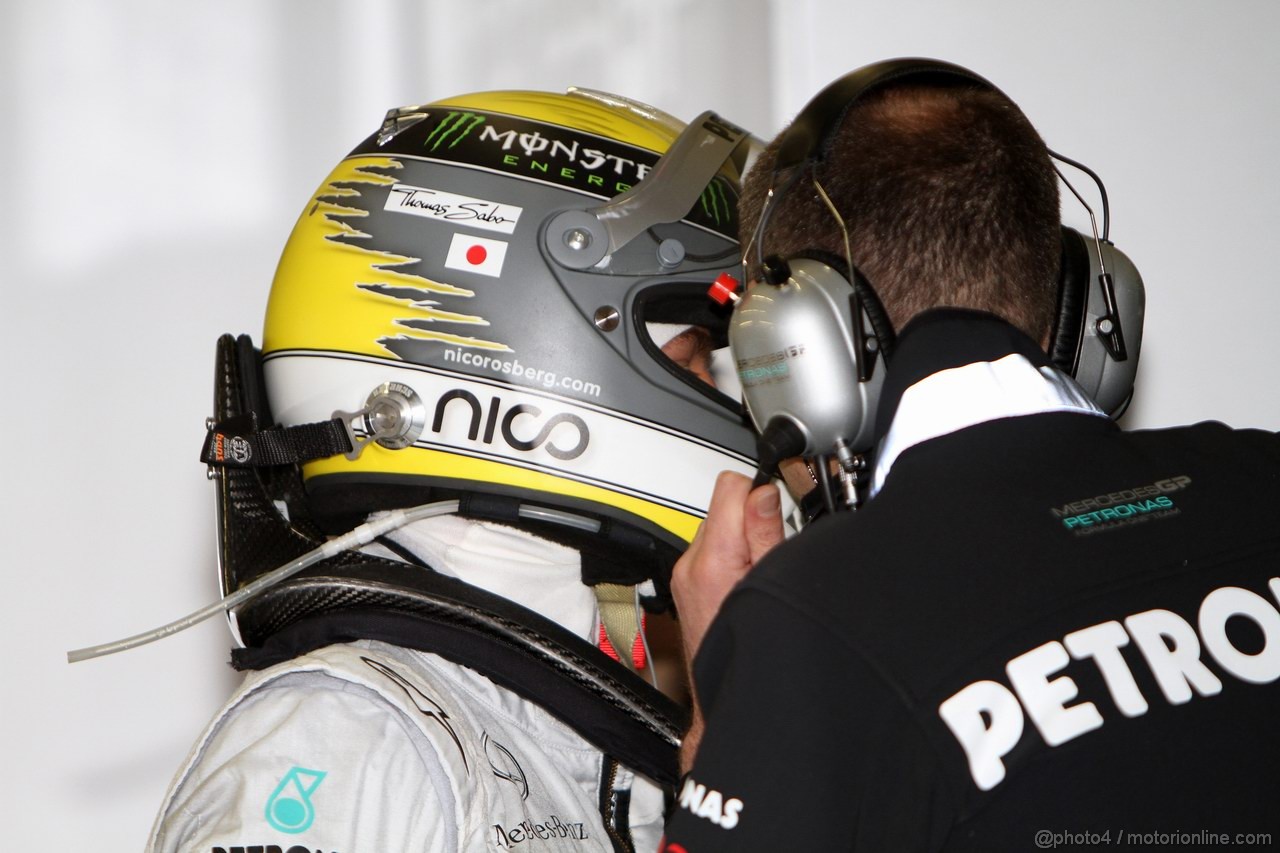 GP TURCHIA, 06.05.2011- Prove Libere 1, Venerdi', Nico Rosberg (GER), Mercedes GP Petronas F1 Team, MGP W02 
