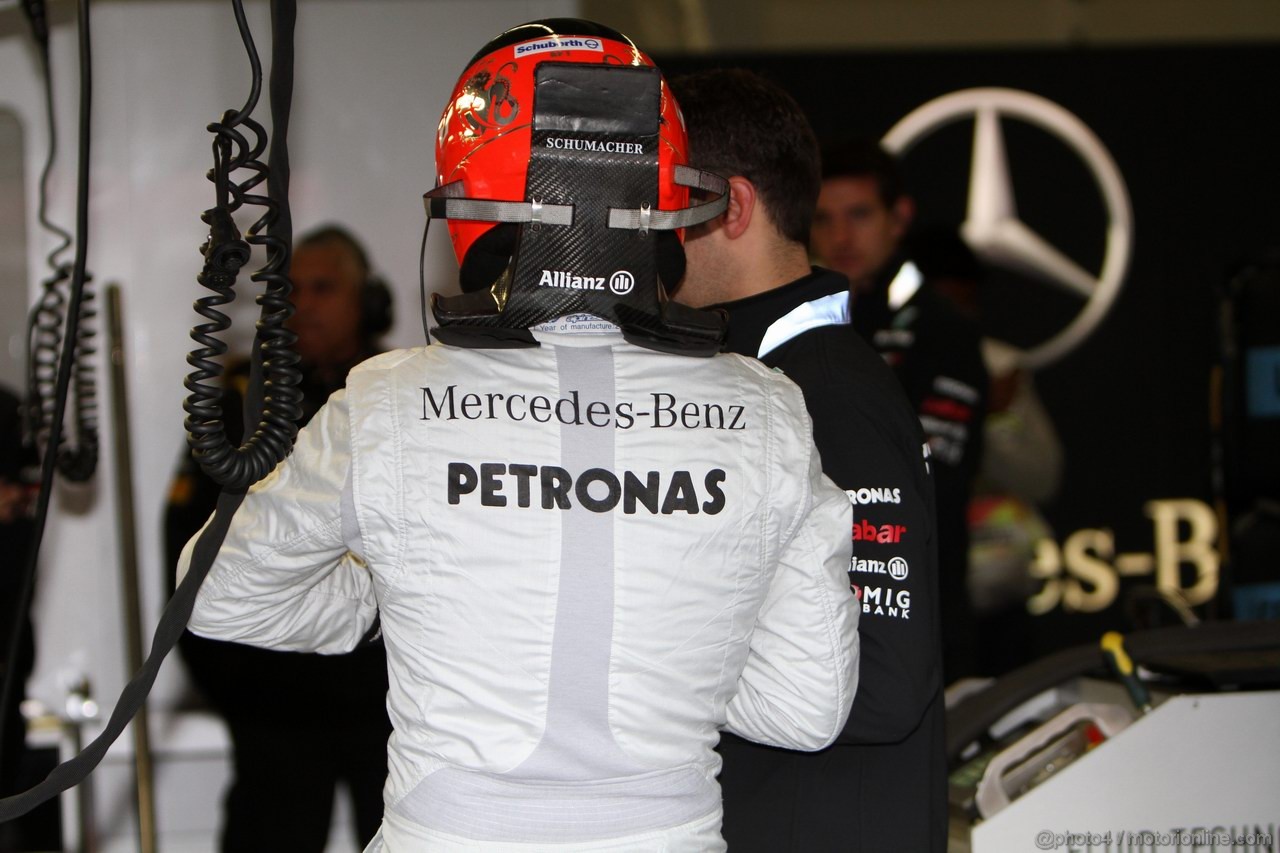 GP TURCHIA, 06.05.2011- Prove Libere 1, Venerdi', Michael Schumacher (GER), Mercedes GP Petronas F1 Team, MGP W02 