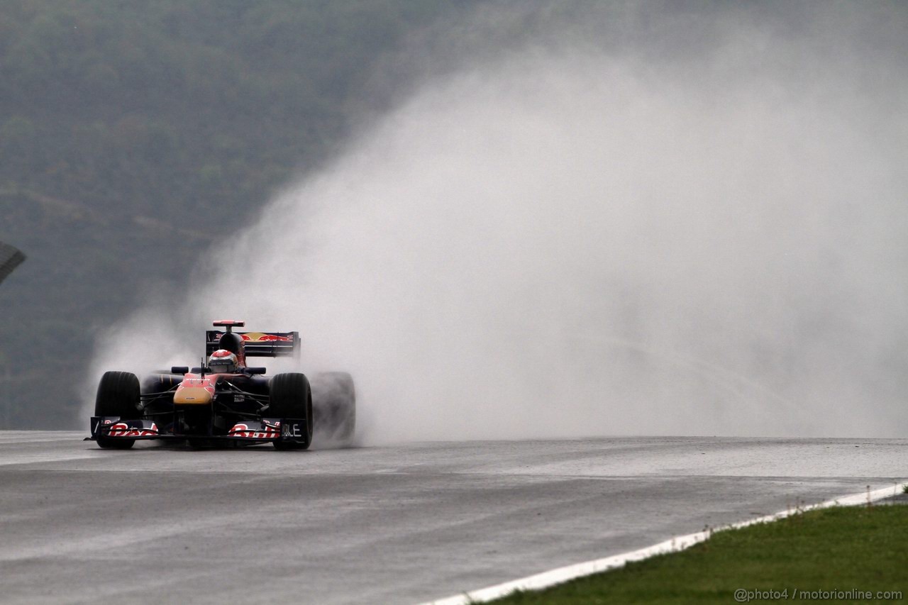 GP TURCHIA, 06.05.2011- Prove Libere 1, Venerdi', Daniel Ricciardo (AUS), Test Driver Scuderia Toro Rosso, STR6 