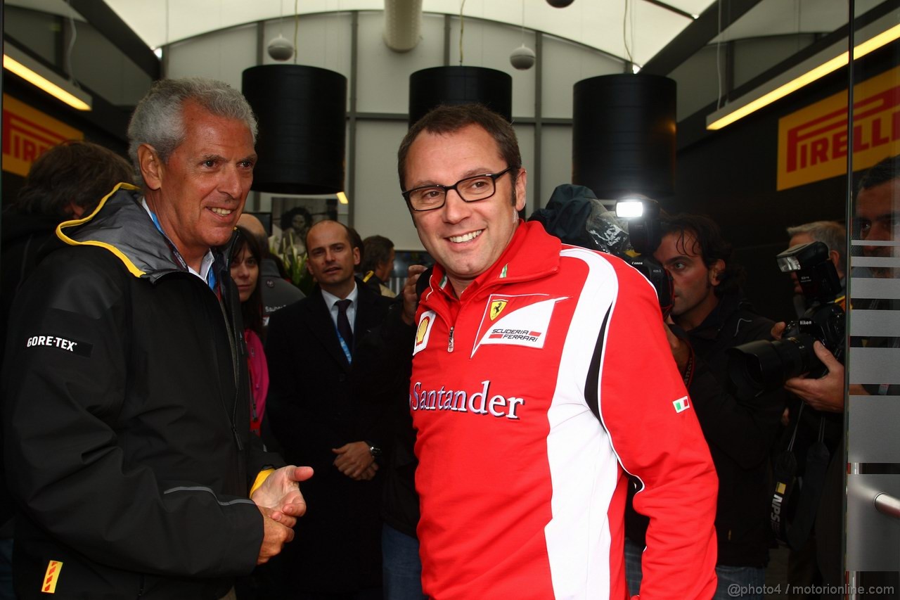 GP TURCHIA, 06.05.2011-  Marco Tronchetti Provera (ITA), Pirelli's President e Stefano Domenicali (ITA), Head of the Gestione Sportiva 