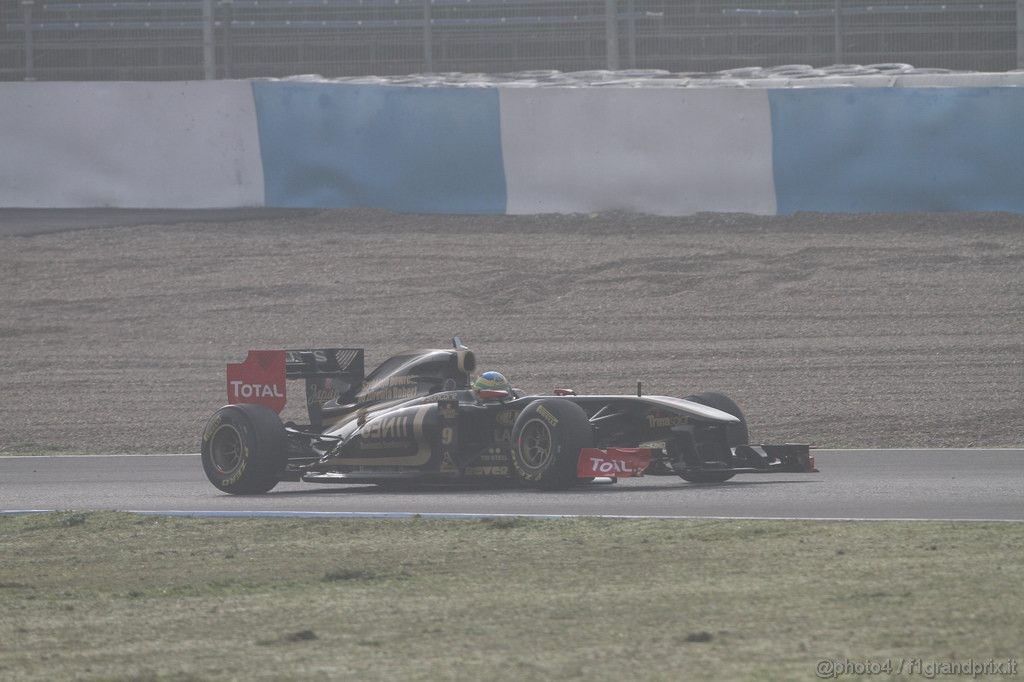 Jerez Test Febbraio 2011, 13.02.2011- Bruno Senna (BRA), Test Driver, Lotus Renault GP R31 