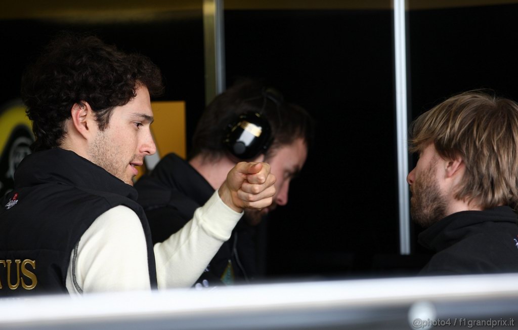 Jerez Test Febbraio 2011, 13.02.2011- Bruno Senna (BRA), Test Driver, Lotus Renault GP R31 e Nick Heidfeld (GER), Testing for Lotus Renault GP 