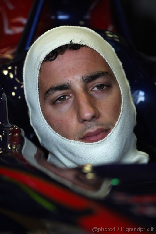 Jerez Test Febbraio 2011, 10/2/201- Daniel Ricciardo (AUS), Test Driver Scuderia Toro Rosso, STR6 
