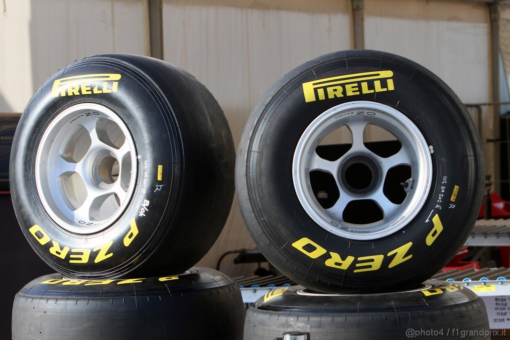 Jerez Test Febbraio 2011, 10/2/2011- Tyres Pirelli 