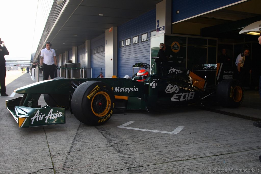 Jerez Test Febbraio 2011, 10/2/2011- Jarno Trulli (ITA), Team Lotus, TL11 