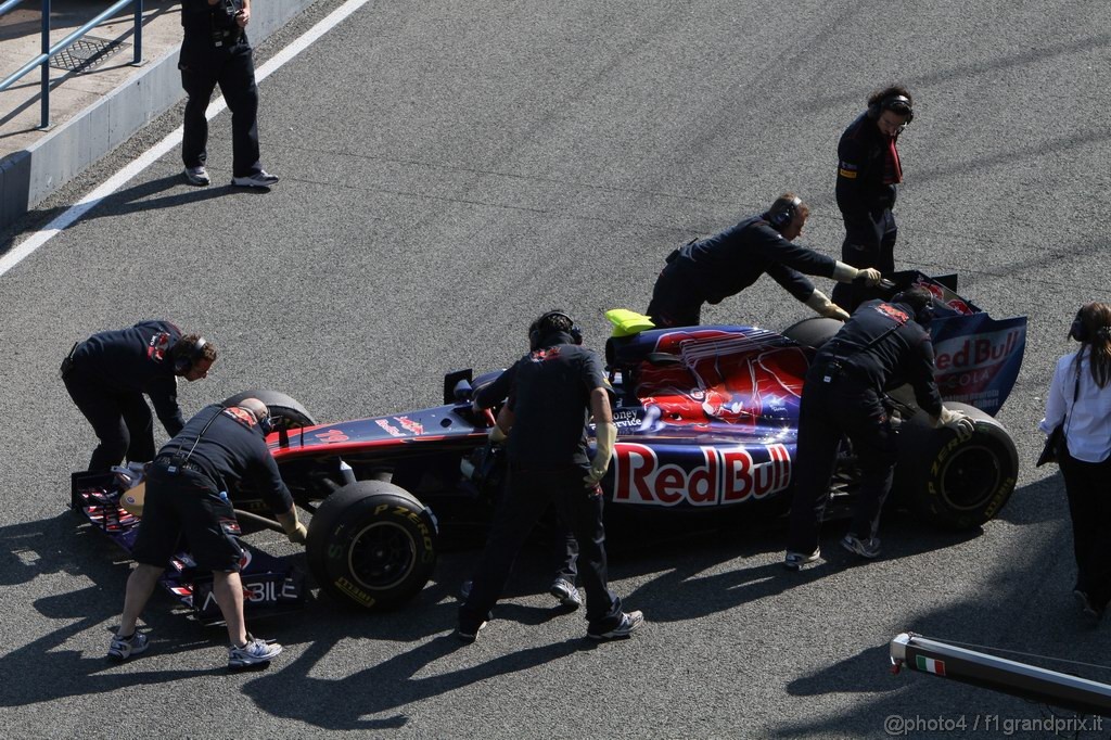 Jerez Test Febbraio 2011, 10/2/2011- Jaime Alguersuari (SPA), Scuderia Toro Rosso, STR6 