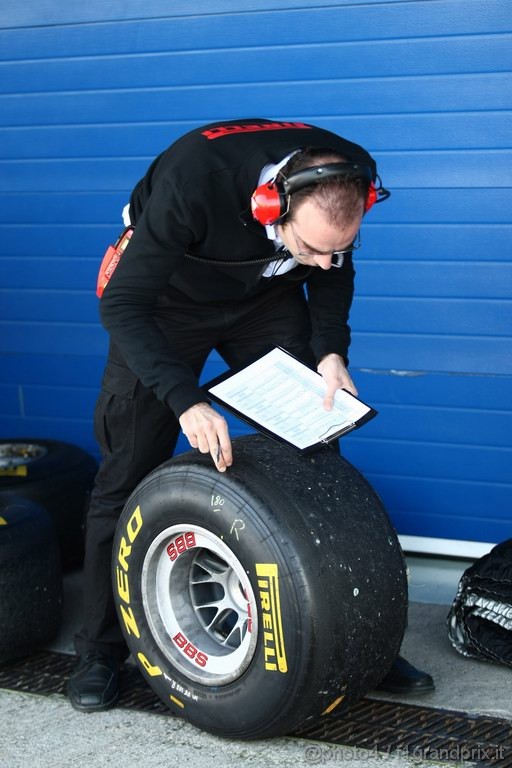 Jerez Test Febbraio 2011, 10/2/2011- Tyres Pirelli 