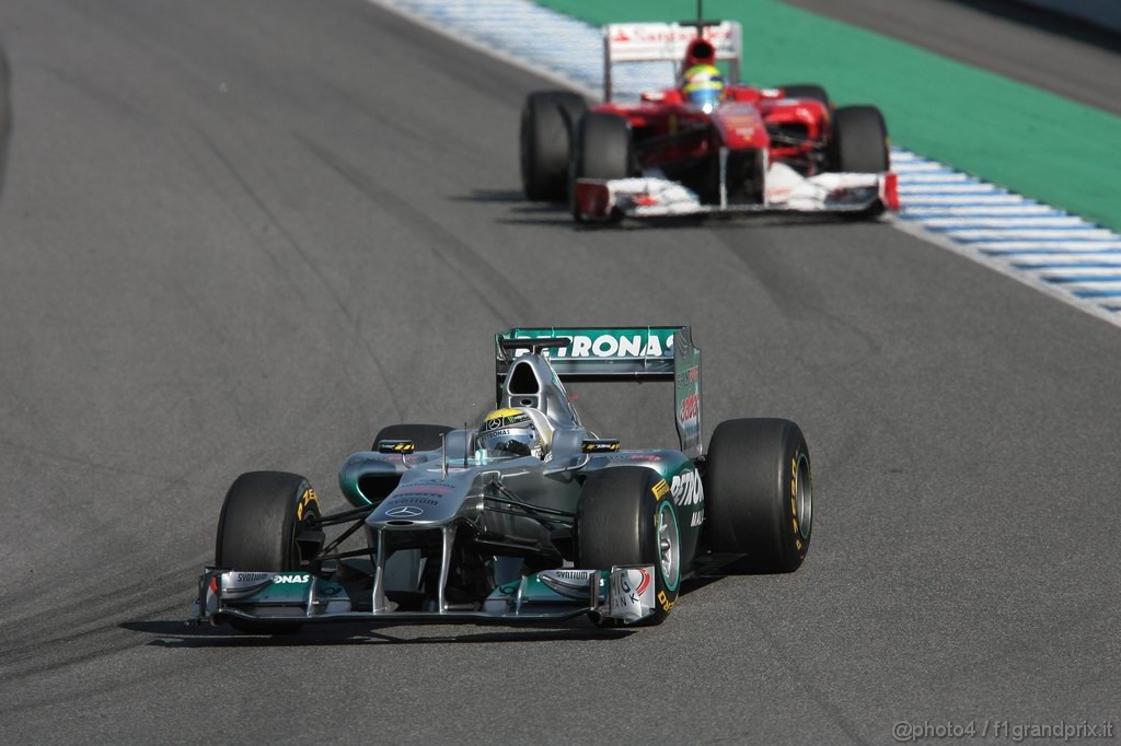Jerez Test Febbraio 2011, 10/2/2011- Nico Rosberg (GER), Mercedes GP Petronas F1 Team, MGP W02 e Felipe Massa (BRA), Ferrari, F150 