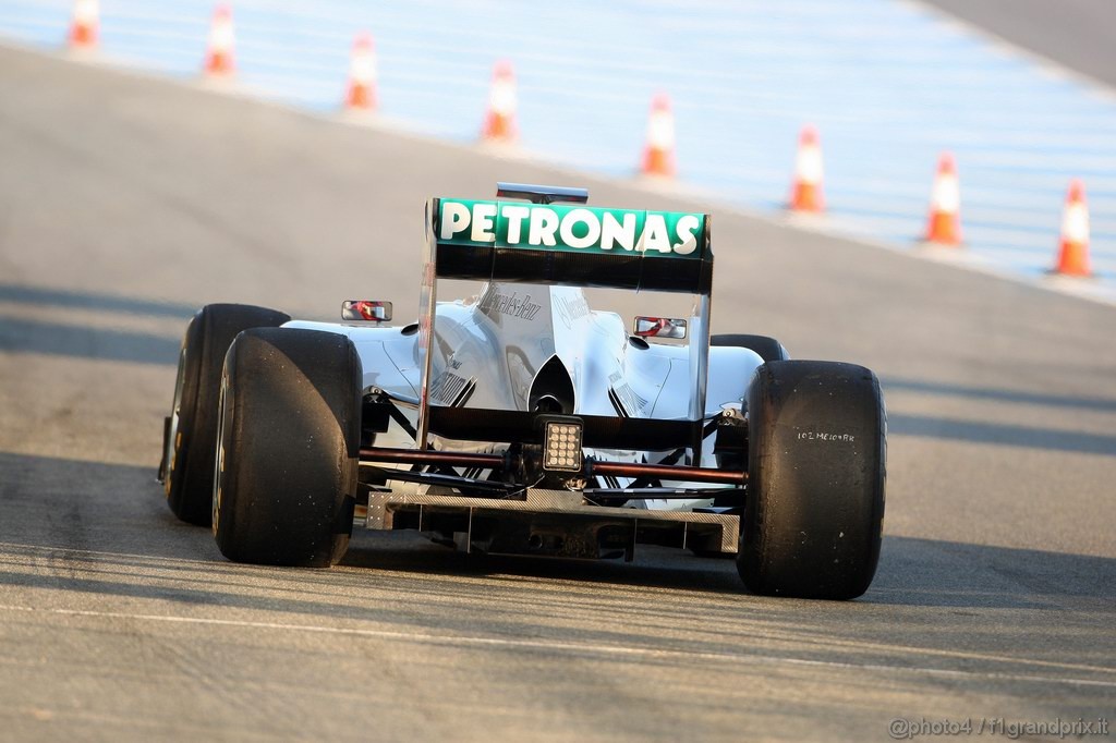 Jerez Test Febbraio 2011, 12.02.2011- Michael Schumacher (GER), Mercedes GP Petronas F1 Team, MGP W02 