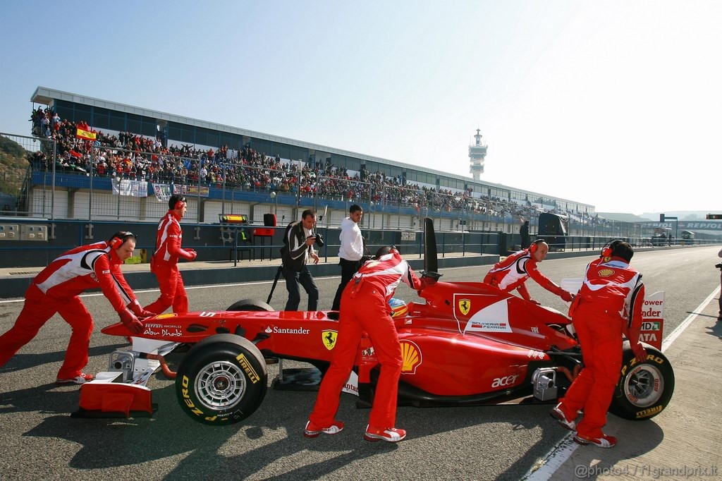 Jerez Test Febbraio 2011, 12.02.2011- Fernando Alonso (ESP), Ferrari, F-150 Italia 