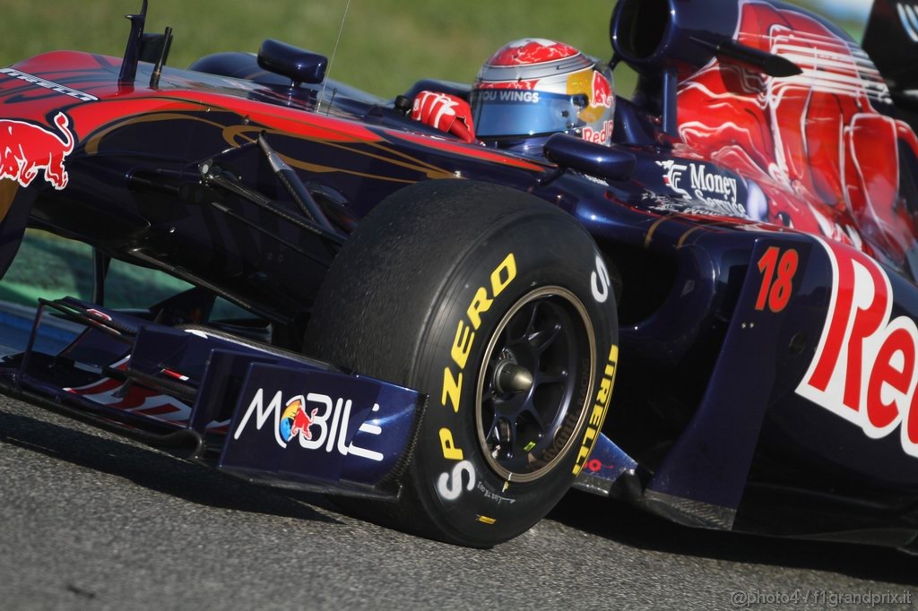 Jerez Test Febbraio 2011, 12.02.2011- Sébastien Buemi (SUI), Scuderia Toro Rosso, STR6 