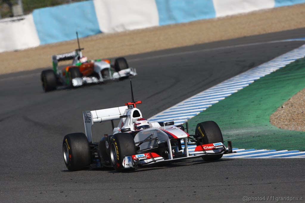 Jerez Test Febbraio 2011, 12.02.2011- Kamui Kobayashi (JAP), Sauber F1 Team C30 e Paul di Resta (GBR) Force India VJM04 