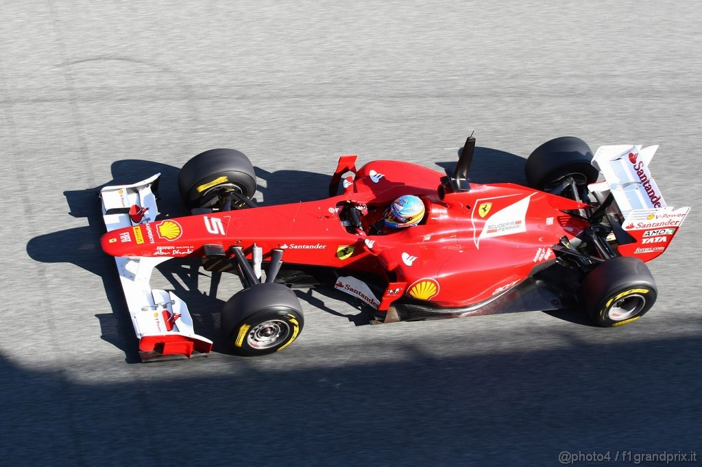 Jerez Test Febbraio 2011, 12.02.2011- Fernando Alonso (ESP), Ferrari, F-150 Italia 