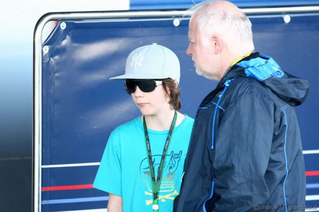 Jerez Test Febbraio 2011, 12.02.2011- Father of Sebastian Vettel e Fabian Vettel (GER) Brother of Sebastian Vettel (GER), Red Bull Racing, RB7 