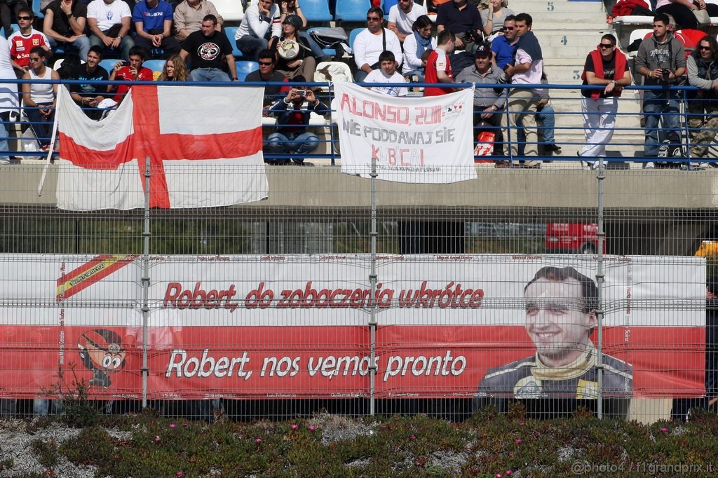 Jerez Test Febbraio 2011, 12.02.2011- Fans of Robert Kubica (POL)