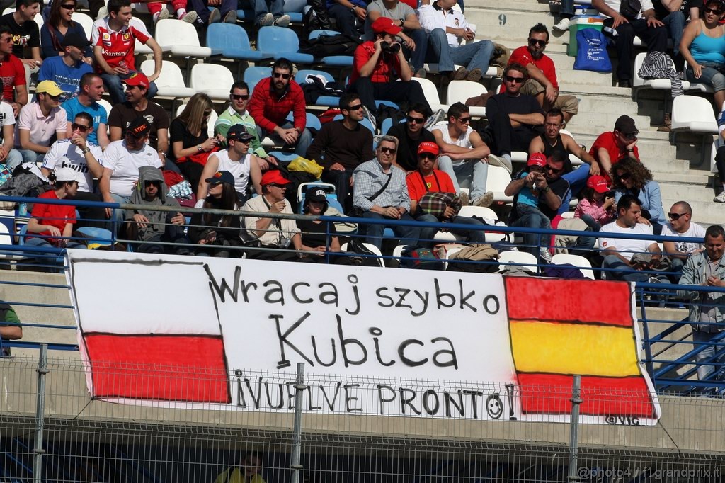 Jerez Test Febbraio 2011, 12.02.2011- Fans of Robert Kubica (POL), Lotus Renault GP, R31 
