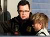 Jerez Test Febbraio 2011, 12.02.2011- Eric Boullier (FRA), Team Manager, Renault F1 Team e Nick Heidfeld (GER), Testing for Lotus Renault GP, R31  