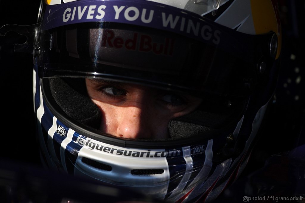 Jerez Test Febbraio 2011, 11/2/2011- Jaime Alguersuari (SPA), Scuderia Toro Rosso, STR6 