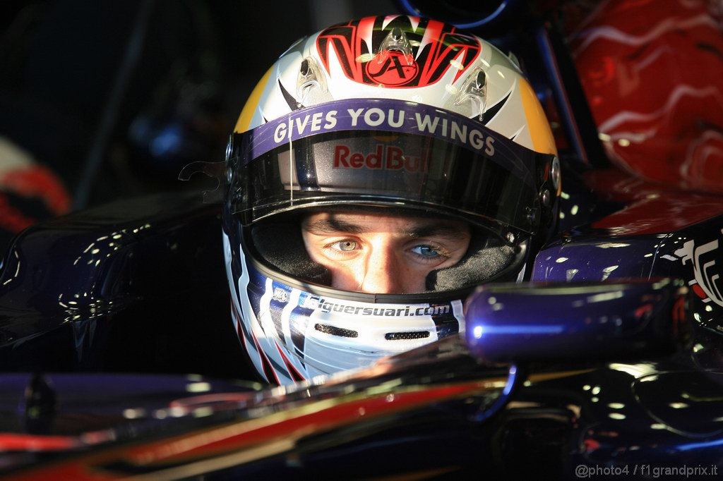 Jerez Test Febbraio 2011, 11/2/2011- Jaime Alguersuari (SPA), Scuderia Toro Rosso, STR6 