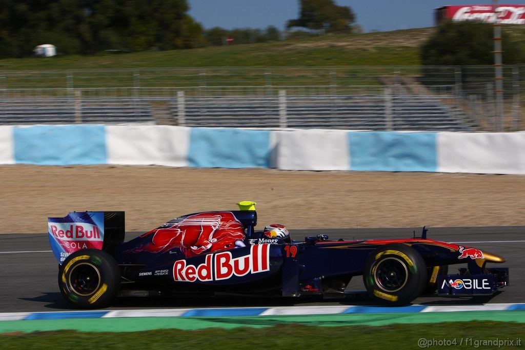 Jerez Test Febbraio 2011, 11.02.2011- Jaime Alguersuari (SPA), Scuderia Toro Rosso, STR6 