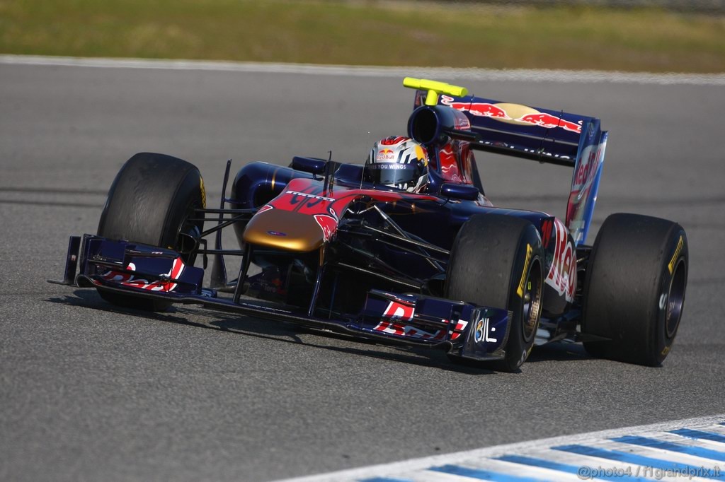 Jerez Test Febbraio 2011, 11.02.2011- Jaime Alguersuari (SPA), Scuderia Toro Rosso, STR6 