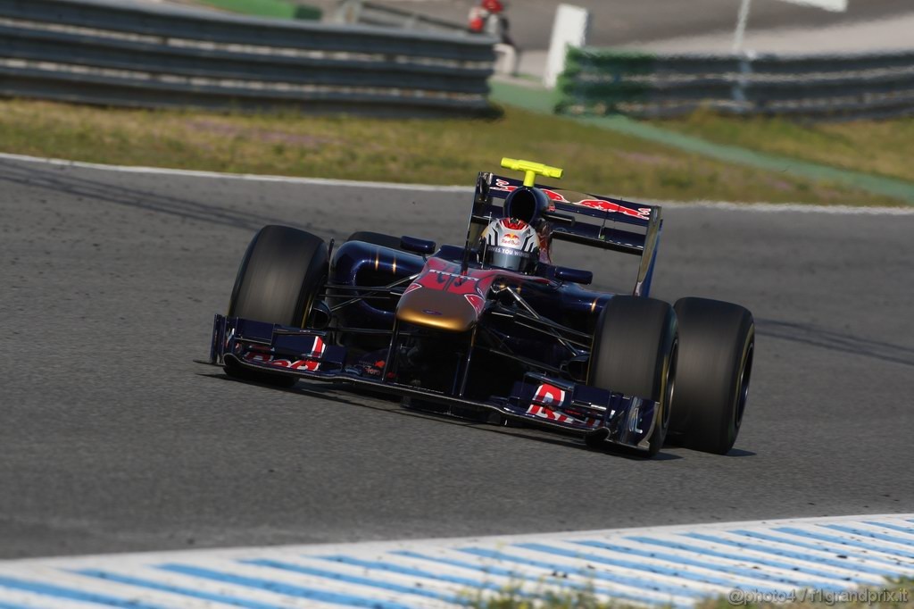 Jerez Test Febbraio 2011, 11.02.2011- Jaime Alguersuari (SPA), Scuderia Toro Rosso, STR6 