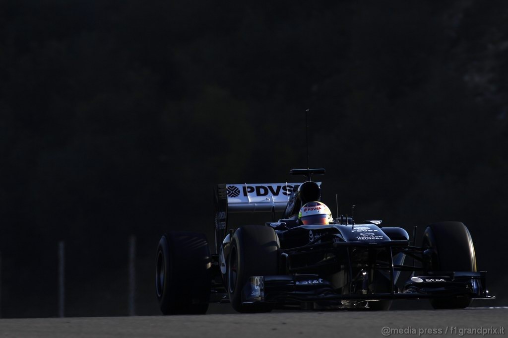 Jerez Test Febbraio 2011, 2011 Formula One Testing
Circuito de Jerez, Jerez de la Frontera, Spain
11th February 2011
Pastor Maldonado, Williams FW32 Cosworth.
World Copyright: Andrew Ferraro/LAT Photographic
ref: Digital Image _Q0C8508