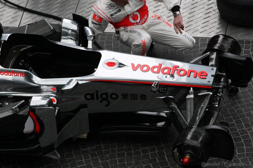 Mclaren MP4 26, 
detail - Vodafone McLaren Mercedes MP4-26 Launch 