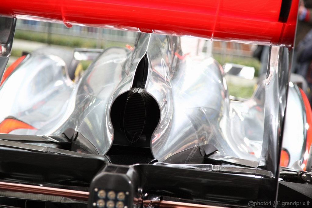 Mclaren MP4 26, 
detail - Vodafone McLaren Mercedes MP4-26 Launch 