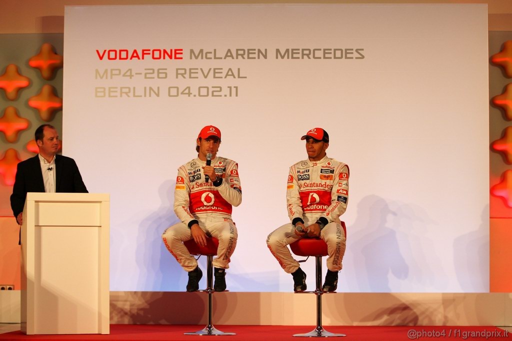 Mclaren MP4 26, 
Jenson Button (GBR), McLaren Mercedes, Lewis Hamilton (GBR), McLaren Mercedes - Vodafone McLaren Mercedes MP4-26 Launch 