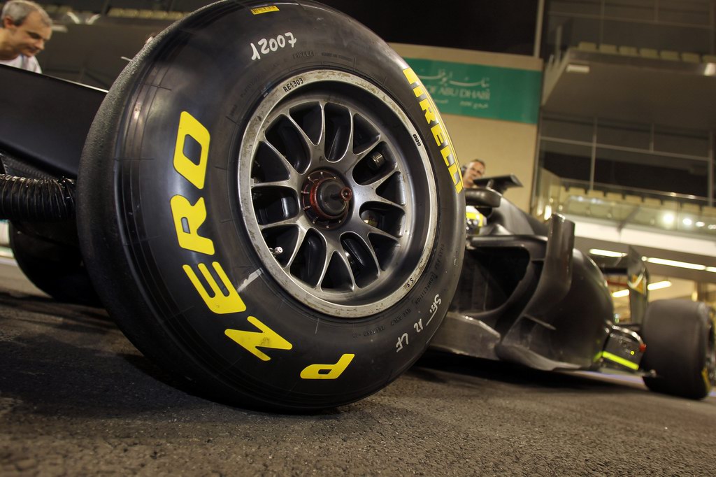 Pirelli Test Gennaio 2011 Abu Dhabi