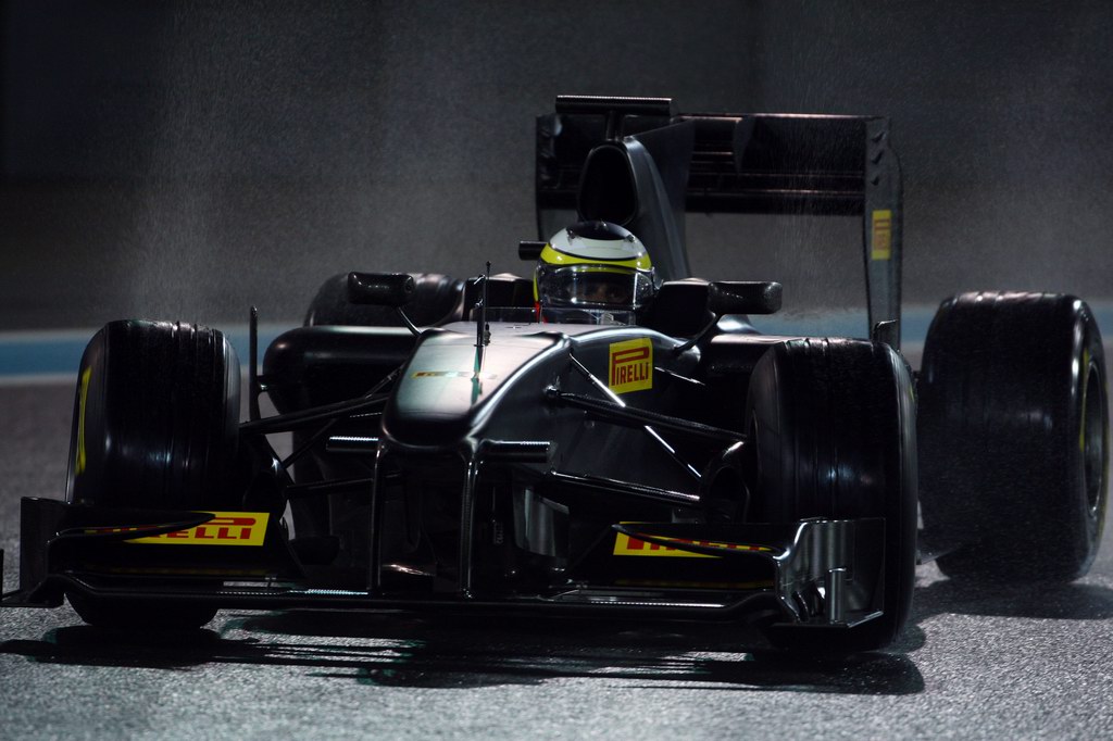 Pirelli Test Gennaio 2011 Abu Dhabi
