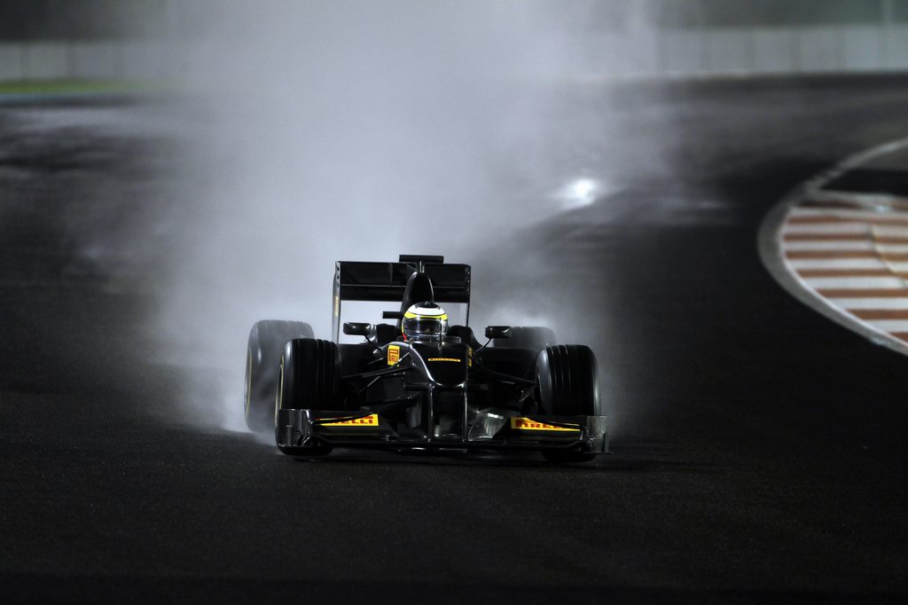 Pirelli Test Gennaio 2011 Abu Dhabi