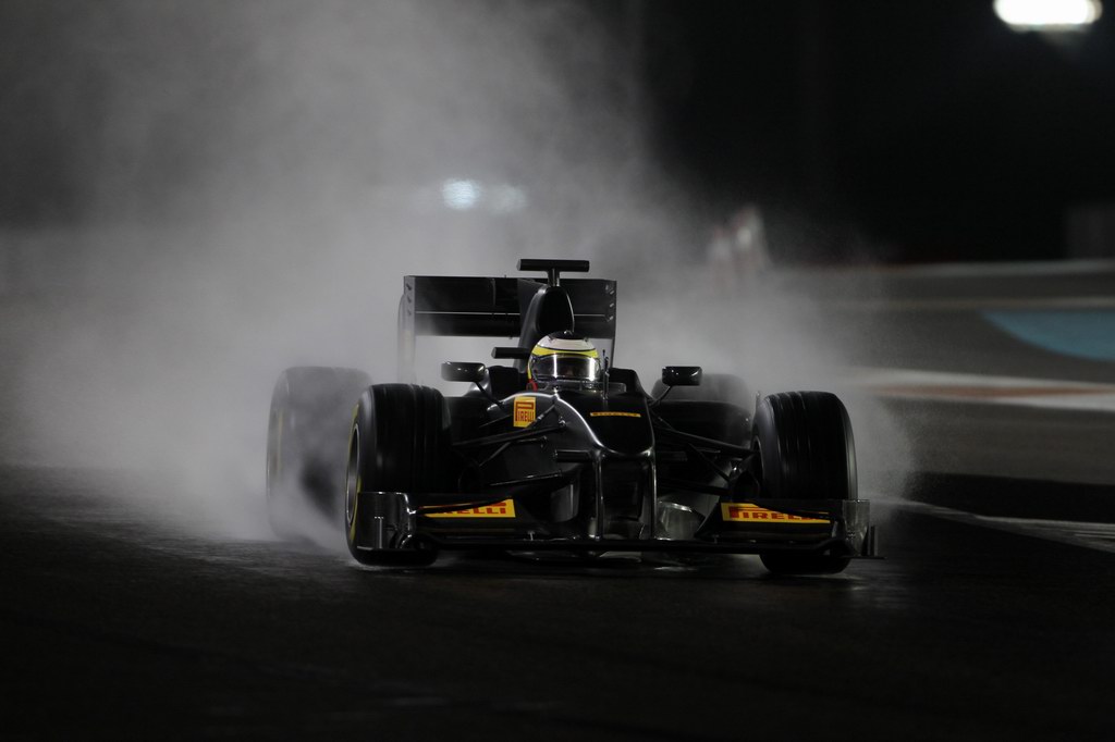 Pirelli Test Gennaio 2011 Abu Dhabi