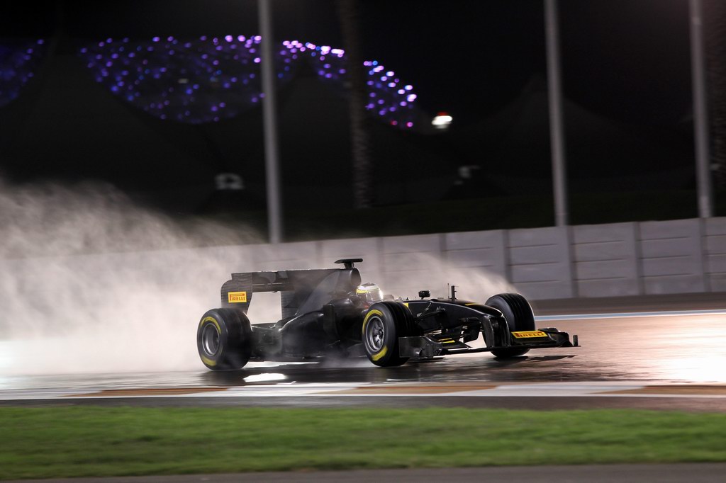 Pirelli Test Gennaio 2011 Abu Dhabi
